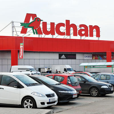 Auchan изпробва колетна услуга в магазините си