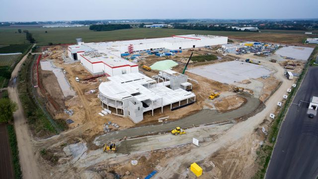 POLAND: Nestle to launch new factory